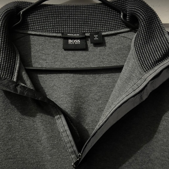 Mens HUGO BOSS Half Zip - Picture 3 of 3